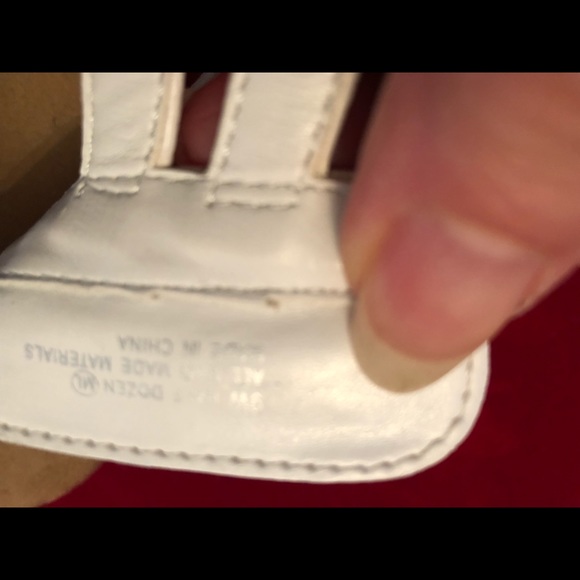 Comfy White Heeled Sandals - Picture 8 of 8